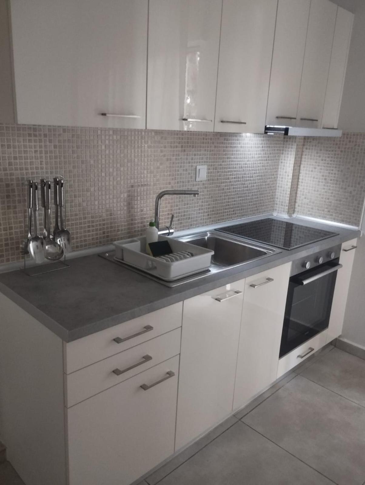 Luca Apartments Палеон-Цифликион Экстерьер фото